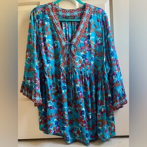 🍒CYNTHIA ROWLEY sz 2X BOHO TOP Plus Size AQUA BLUE/ORANGE/RED Floral Paisley